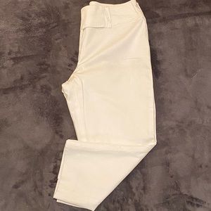 Ann Taylor white capri pant